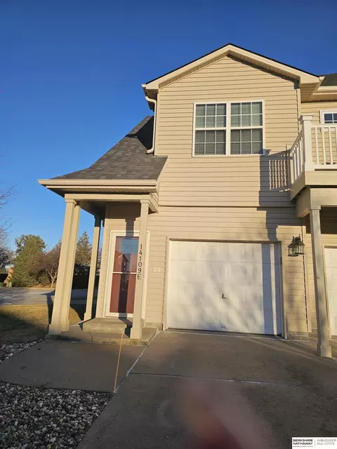 14109 Tregaron Ridge Ave #E, Bellevue, NE 68123
