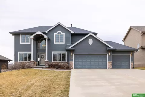 2714 N Hws Cleveland Blvd, Omaha, NE 68116