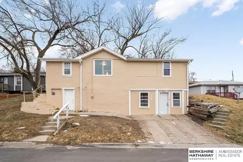 5324 N 46th St, Omaha, NE 68104