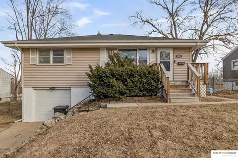5311 N 49th Ave, Omaha, NE 68104