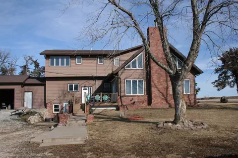 447 336th Rd, Beaver Crossing, NE 68313
