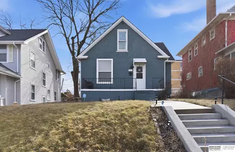 3123 Mason St, Omaha, NE 68105