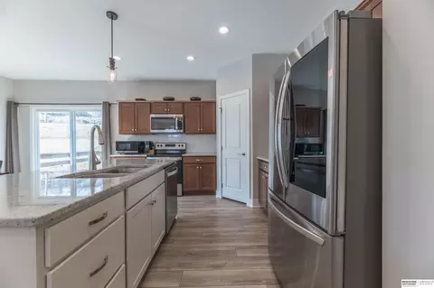 Kitchen - 404 N Allen St, Bennington, NE 68007 photo 3 of 5