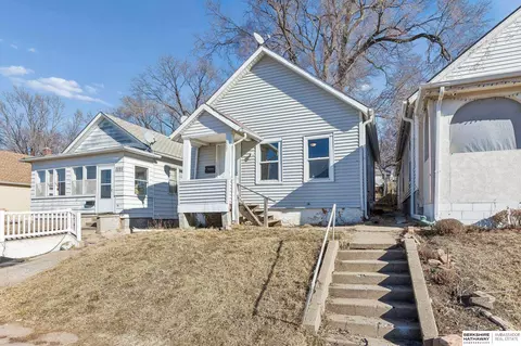 2227 S 12th St, Omaha, NE 68108