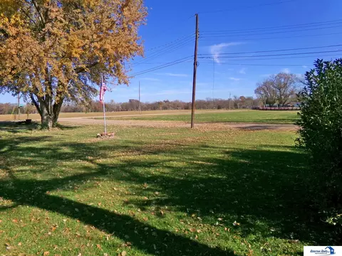 423 Grove St, Beatrice, NE 68310 photo 46
