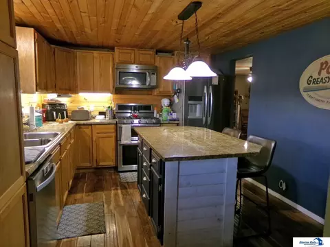 423 Grove St, Beatrice, NE 68310 photo 8