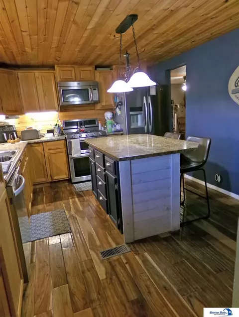 423 Grove St, Beatrice, NE 68310 photo 11