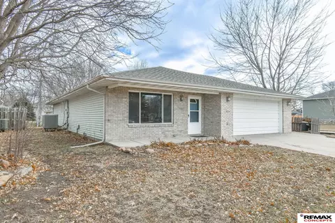 1024 Sycamore Ave, Crete, NE 68333