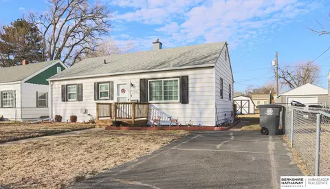 3546 8th Ave, Council Bluffs, IA 51501