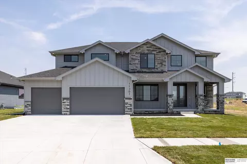 11307 S 182nd Cir, Gretna, NE 68028