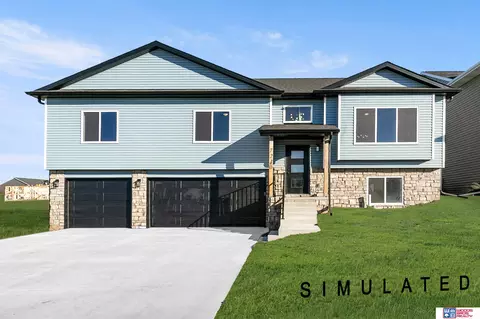 7220 NW 19th St, Lincoln, NE 68521