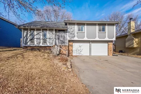 7202 Audrey St, Omaha, NE 68138