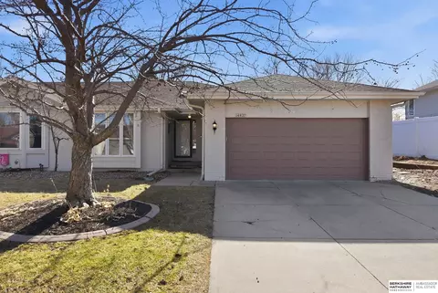14827 California St, Omaha, NE 68154