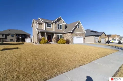 6621 S 86th St, Lincoln, NE 68526