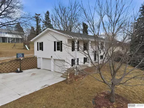 2012 Scott Ave, Tekamah, NE 68061 photo 3