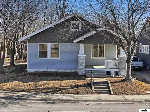 2000 S 27th St, Lincoln, NE 68502