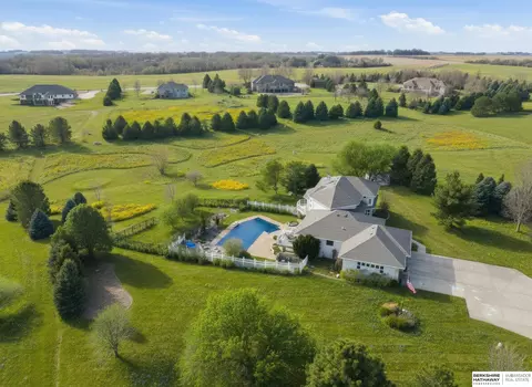 1119 Ponderosa Dr, Fremont, NE 68025