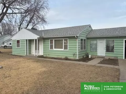 1014 E 9th St, Schuyler, NE 68661
