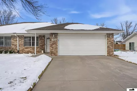 13920 Cavalier St, Waverly, NE 68462