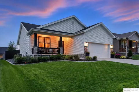 8020 N 173rd St, Bennington, NE 68007