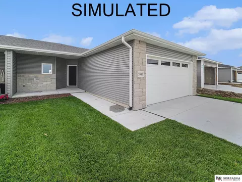 5956 Loxton St, Lincoln, NE 68526