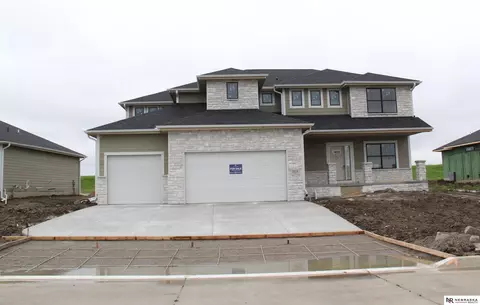 3818 Prairie Breeze Rd, Lincoln, NE 68516