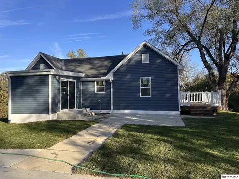 1709 2nd Ave, Plattsmouth, NE 68048