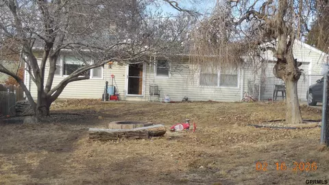 6518 Hamilton St, Omaha, NE 68132