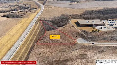 1877 Kellie Dr, Blair, NE 68008