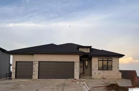 11511 S 191st St, Gretna, NE 68028