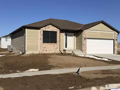 7755 Gulls Way, Lincoln, NE 68514
