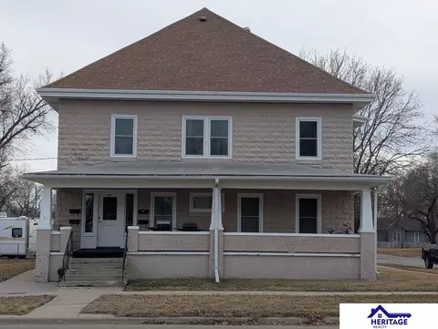 323 W 6th St, York, NE 68467