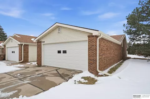 3919 N 7th St, Lincoln, NE 68521