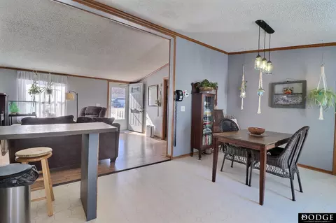 Dining - 509 E Circle Dr, Hooper, NE 68031 photo 1 of 1