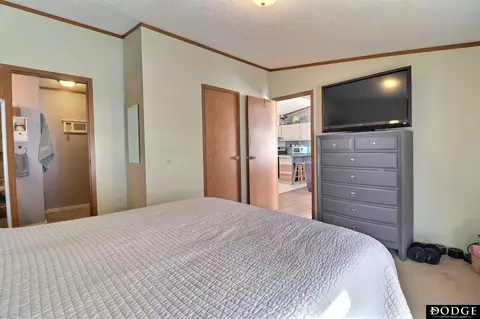 Bedroom - 509 E Circle Dr, Hooper, NE 68031 photo 6 of 7