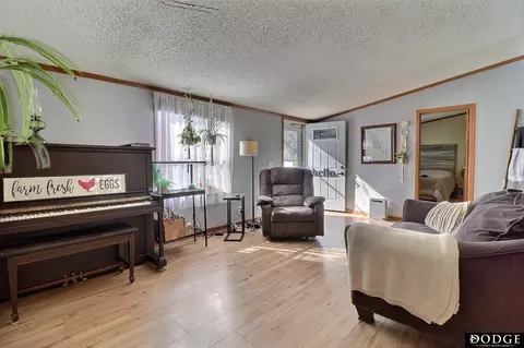 Other - 509 E Circle Dr, Hooper, NE 68031 photo 3 of 10