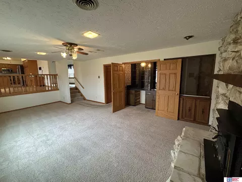 Living - 1028 Frontier Rd, Beatrice, NE 68310 photo 1 of 5