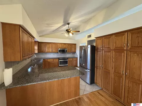 Kitchen - 1028 Frontier Rd, Beatrice, NE 68310 photo 2 of 2