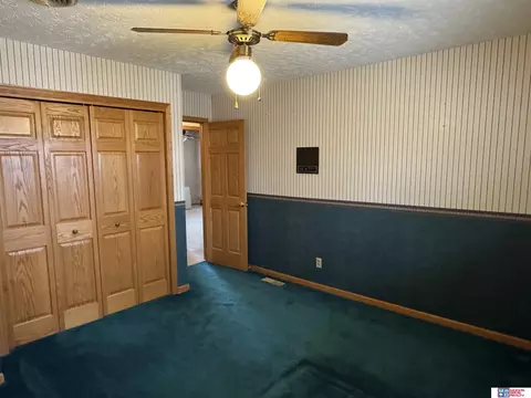 Bedroom - 1028 Frontier Rd, Beatrice, NE 68310 photo 3 of 4