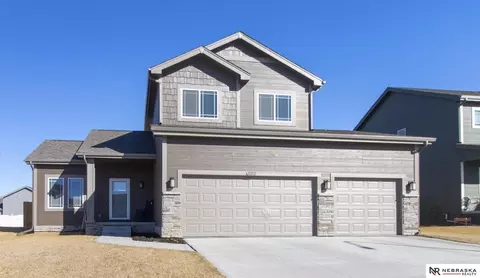 21212 Madison St, Elkhorn, NE 68022