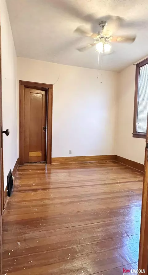 Bedroom - 900 Bell St, Beatrice, NE 68310 photo 2 of 4