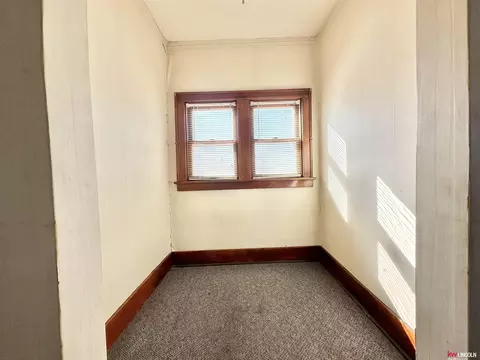 Bedroom - 900 Bell St, Beatrice, NE 68310 photo 4 of 4