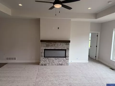 16903 Daniel St, Bennington, NE 68007 photo 6