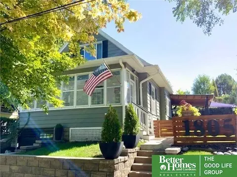 1805 S 33rd St, Omaha, NE 68105