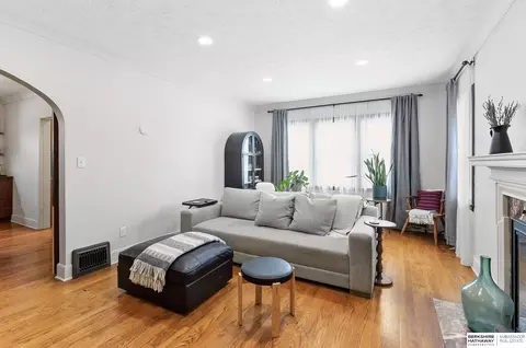 Living - 478 E 15th St, Wahoo, NE 68066 photo 2 of 5