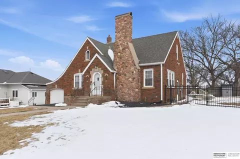 Exterior - 478 E 15th St, Wahoo, NE 68066 photo 2 of 7