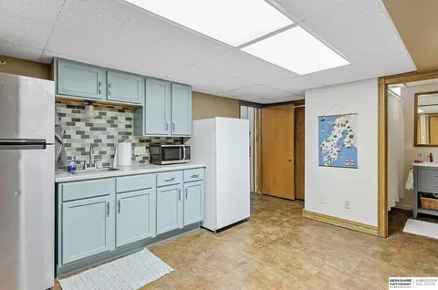 Kitchen - 478 E 15th St, Wahoo, NE 68066 photo 6 of 6