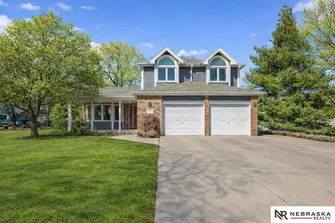 7840 Willard Ave, Lincoln, NE 68507