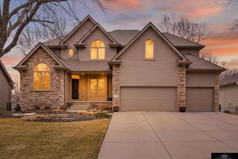 920 S Hws Cleveland Blvd, Elkhorn, NE 68022
