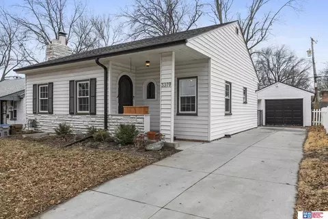 3319 Orchard St, Lincoln, NE 68503